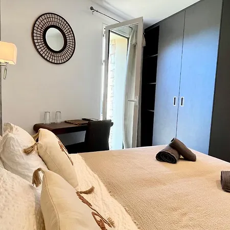 Leccia Vue Piscine Chauffee *