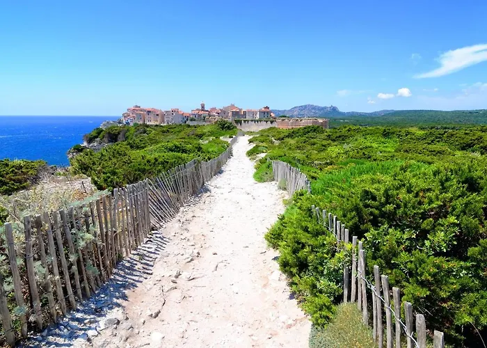 Villa Leccia Vue Piscine Chauffée Bonifacio (Corsica)