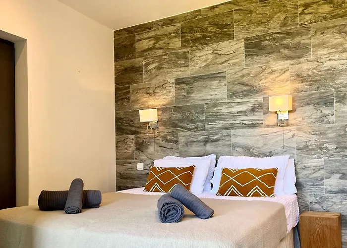 Leccia Vue Piscine Chauffee