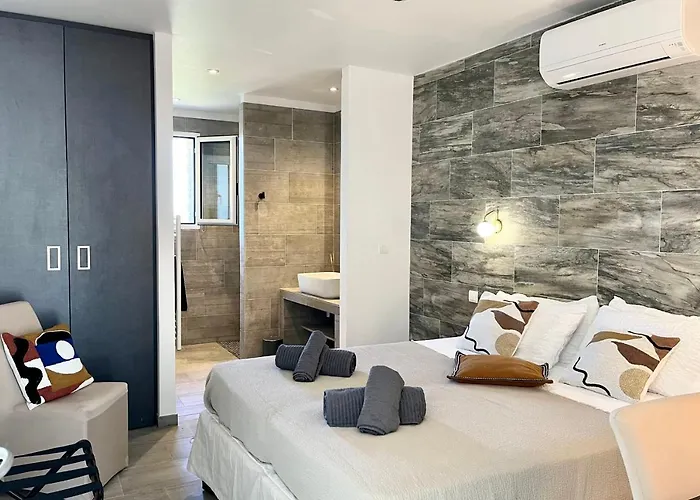 Leccia Vue Piscine Chauffee *